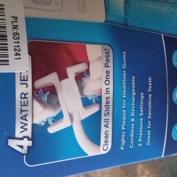 Miracle Smile Water Flosser - Picture 2 of 7